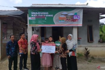 Pemkab Bangka Selatan serahkan bantuan asistensi rehabilitasi sosial