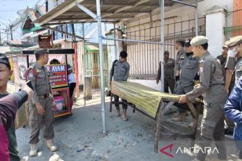 Bantuan KUR, Pemkot Makassar data PKL yang ditertibkan