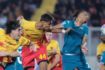 Ditahan Fiorentina 1-1, Lecce Masih Terjebak di Zona Merah