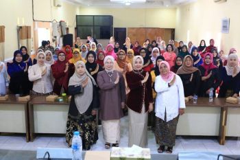 Ketua PKK Probolinggo tekankan peran perempuan pengarusutamaan gender