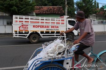 Prabowo targetkan bangun 25.000 Koperasi Merah Putih dalam tiga bulan