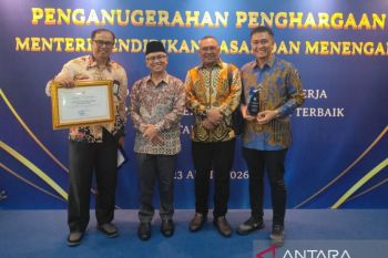 BBPMP Sumbar terima Anugerah Penghargaan Kemendikbud kategori Informatif tahun 2025