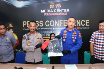 Polisi gagalkan penyelundupan 1,9 ton sianida asal Filipina