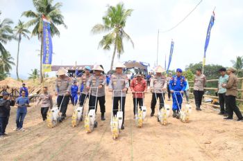 Polda Banten manfaatkan lahan bekas tambang untuk tanam jagung