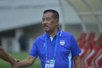 Umuh Muchtar ke Pemain Persib: Menang, Menang, Menang, Jangan Kalah!