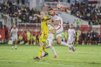 Malut United takluk 0-2 dari Persebaya