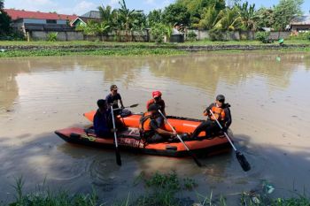 Tim SAR Lombok Tengah cari bocah hilang diduga hanyut