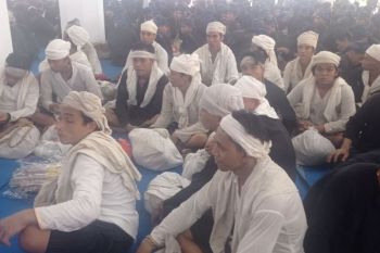 Ribuan warga Badui padati pendopo Pemkab Lebak untuk rayakan Seba
