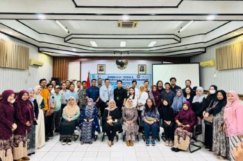 Pemkab Kotim edukasi penyedia usaha lokal cara bertransaksi daring di Mbizmarket