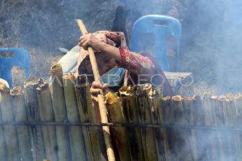 Pemkab Abdya Aceh berhasil catatkan rekor MURI bakar leumang terbanyak dunia