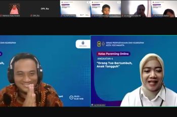 Pakar tekankan pentingnya keluarga fondasi utama bentuk karakter anak