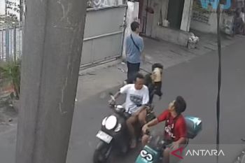 Seorang pria jadi korban penyiraman diduga air keras di Cengkareng