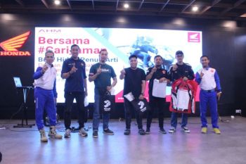 Asmo Sulsel peringati sewindu HPCI Makassar dengan aksi sosial dan edukasi berkendara