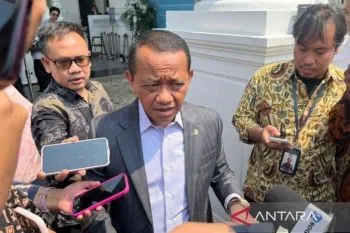 Prabowo dikabarkan reshuffle kabinet, Bahlil: Nanti kita lihat saja