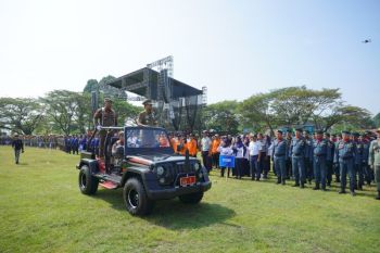 Gubernur Sulsel tekankan ketegasan aparat tegakkan perda