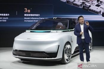 Geely perkenalkan robotaxi EVA Cab, siap produksi massal 2027