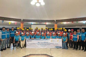 Mengantar Cahaya dari Ranah Minang: PLN UID Sumbar lepas pejuang listrik ke NTT
