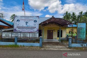 Oknum Babinsa di HST diduga pukul pambakal dan sekdes Haruyan dipicu salah paham