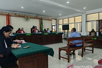 Advokat Togar Situmorang divonis 2,5 tahun penjara oleh PN Denpasar, ini kasusnya!