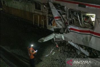 Dua perjalanan Argo Parahyangan dibatalkan imbas tabrakan KA di Bekasi