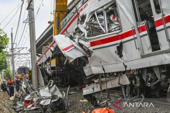 Korban tewas kecelakaan KRL di Bekasi Timur bertambah jadi 16 orang