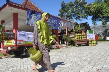 Pasar murah elpiji di Jember