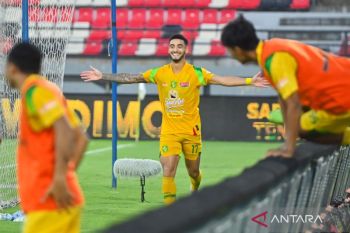 Persebaya perpanjang kontrak Jefferson Silva