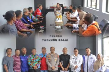 Kapolres Tanjungbalai ajak buruh gelar temu ramah rayakan " May Day"