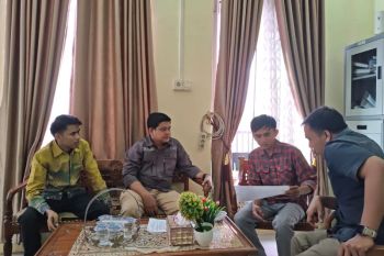 KPU Dharmasraya cocokan dan teliti data terbatas pemilih