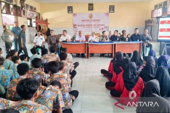 IKAHI Situbondo tingkatkan pemahaman dan kesadaran hukum siswa SMP