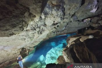 Polda NTT kembangkan potensi wisata alam Goa Kristal