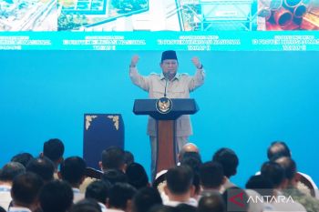 Prabowo ultimatum pejabat-ilmuwan tak patriotik untuk keluar barisan
