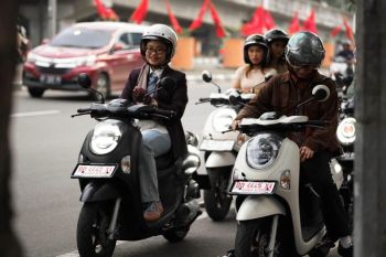 Asmo Sulsel ajak perempuan jadi pelopor keselamatan berkendara pada Hari Kartini