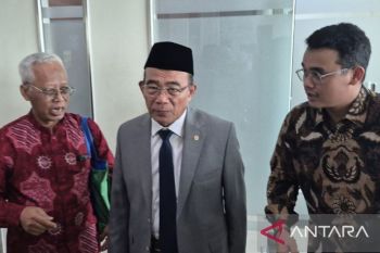 Kemenhaj kaji embarkasi haji tanpa asrama di Dhoho Kediri