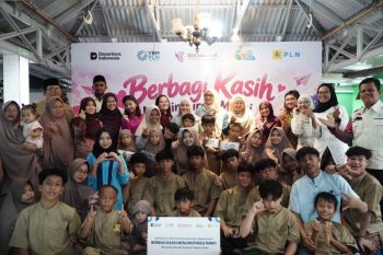 Kolaborasi Srikandi dan YBM PLN UIP KLB hadirkan 'berbagi kasih menginspirasi mimpi'
