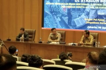 Polri ingatkan masyarakat patuh di perlintasan KA meski tiada petugas