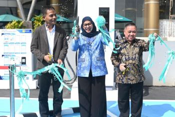 PLN-Pemkot Banjarbaru resmikan SPKLU ultra fast charging pertama di Kalimantan