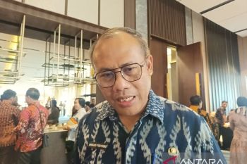 Disnakertrans Kalbar siapkan LTSA guna permudah izin dan lindungi PMI