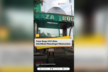 Pasar Bogor 85% rata, kini giliran Plaza Bogor dihancurkan