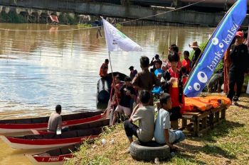 Meriahkan Hari Jadi ke-74, Pemkab HSU gelar lomba dayung