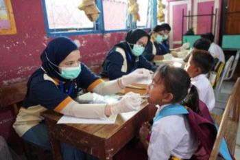 200 dokter gigi anak bersatu wujudkan senyum sehat di Pulau Kodingareng Makassar