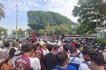 Menaker pastikan kehadiran negara dalam mendukung kesejahteraan buruh
