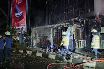 Polda Jabar: Aksi massa baju hitam sebabkan kerusakan saat May Day Bandung