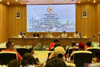 Pelayanan tetap buka saat libur Lebaran, Kantah Indramayu bantu pemudik urus pertanahan
