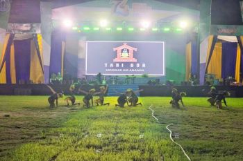 Penari cilik Sanggar Air Ananda meriahkan Hiburan Rakyat HSU