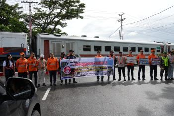 KAI Divre II Sumbar perkuat upaya keselamatan di perlintasan sebidang