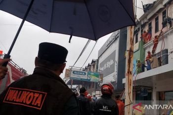 Pemkot Bukittinggi siapkan Aerial Ladder atasi kebakaran bangunan bertingkat