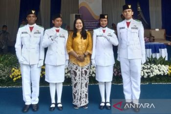 Seorang anak pekerja migran di Malaysia pimpin upacara Hardiknas di Jakarta