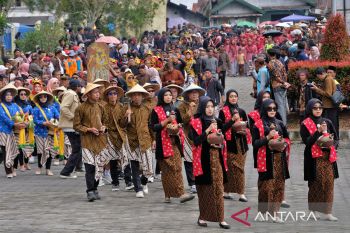 Ribuan petani ikuti kirab Nyadran Bhumi Phala di Temanggung