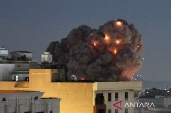 Waka parlemen Iran sebut Selat Hormuz 'bom atomnya' Iran